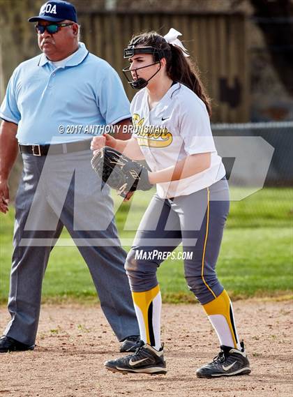 Thumbnail 3 in Ponderosa vs. Placer (Pre-Season Tournament) photogallery.