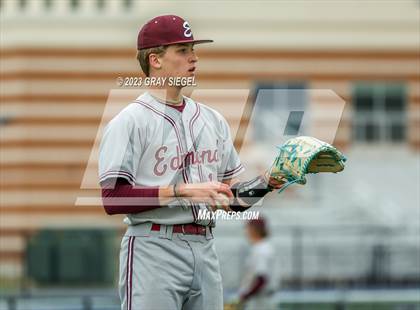 Thumbnail 3 in Edmond Memorial @ Deer Creek photogallery.
