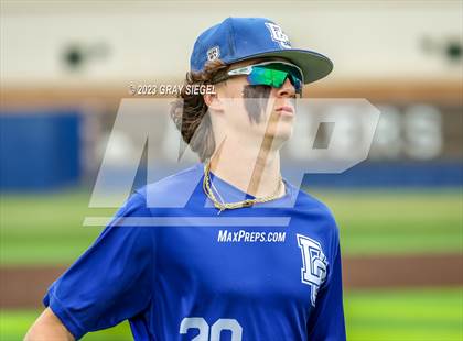 Thumbnail 3 in Edmond Memorial @ Deer Creek photogallery.