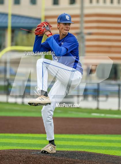 Thumbnail 1 in Edmond Memorial @ Deer Creek photogallery.