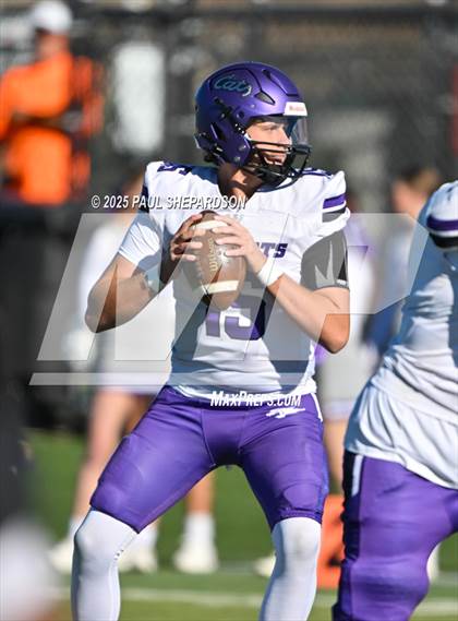 Thumbnail 2 in Arvada West @ Mountain Vista (CHSAA 5A - Quarterfinal Game) photogallery.