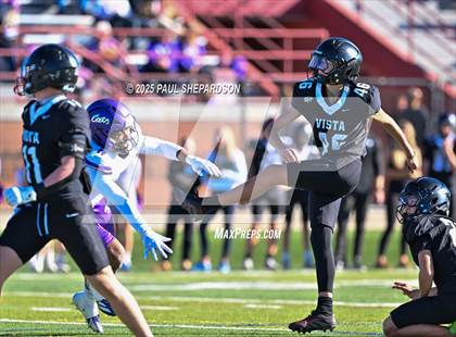 Thumbnail 1 in Arvada West @ Mountain Vista (CHSAA 5A - Quarterfinal Game) photogallery.