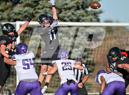 Thumbnail 3 in Arvada West @ Mountain Vista (CHSAA 5A - Quarterfinal Game) photogallery.