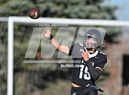 Thumbnail 3 in Arvada West @ Mountain Vista (CHSAA 5A - Quarterfinal Game) photogallery.