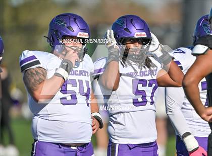 Thumbnail 2 in Arvada West @ Mountain Vista (CHSAA 5A - Quarterfinal Game) photogallery.