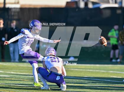 Thumbnail 3 in Arvada West @ Mountain Vista (CHSAA 5A - Quarterfinal Game) photogallery.