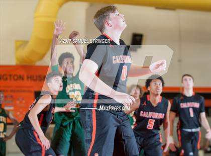 Thumbnail 3 in California vs. Castro Valley  (Rob Vares Jr. Memorial Classic) photogallery.