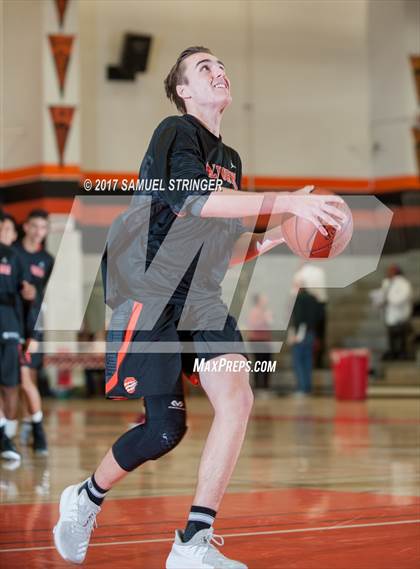 Thumbnail 2 in California vs. Castro Valley  (Rob Vares Jr. Memorial Classic) photogallery.