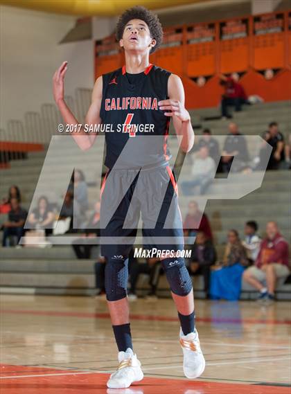 Thumbnail 1 in California vs. Castro Valley  (Rob Vares Jr. Memorial Classic) photogallery.