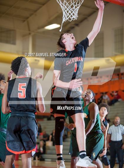 Thumbnail 1 in California vs. Castro Valley  (Rob Vares Jr. Memorial Classic) photogallery.