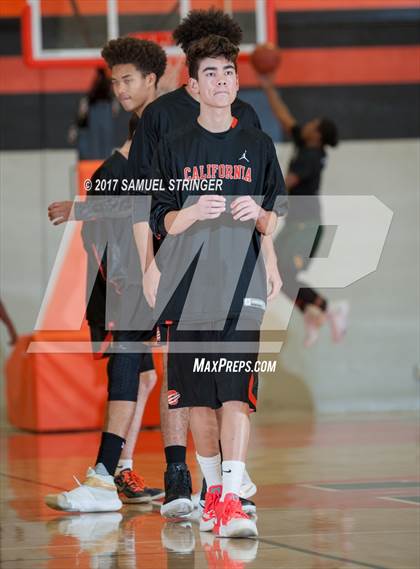 Thumbnail 3 in California vs. Castro Valley  (Rob Vares Jr. Memorial Classic) photogallery.