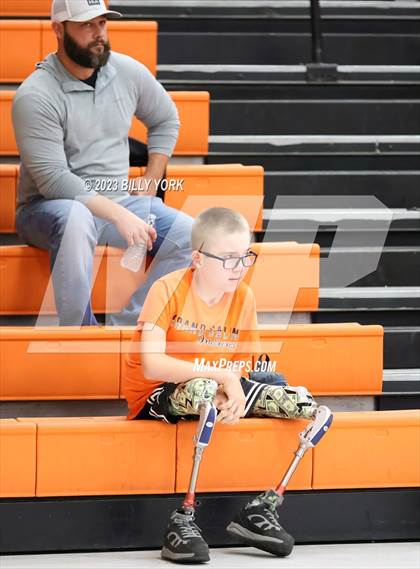 Thumbnail 2 in Grand Saline vs Martins Mill photogallery.