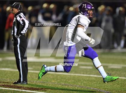 Thumbnail 3 in Archbishop Hoban vs. Barberton (OHSAA Division II Region 5 Final) photogallery.