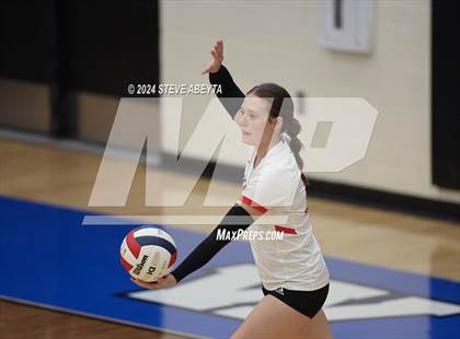 Thumbnail 3 in Eaglecrest @ Grandview photogallery.