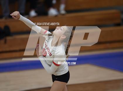 Thumbnail 3 in Eaglecrest @ Grandview photogallery.