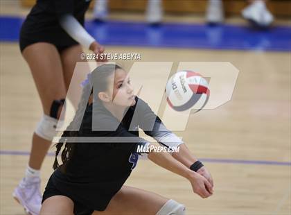 Thumbnail 1 in Eaglecrest @ Grandview photogallery.