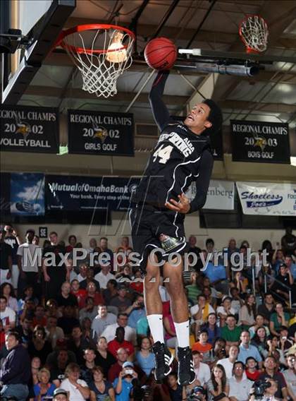 Thumbnail 1 in Slam Dunk Contest (City of Palms Classic) photogallery.