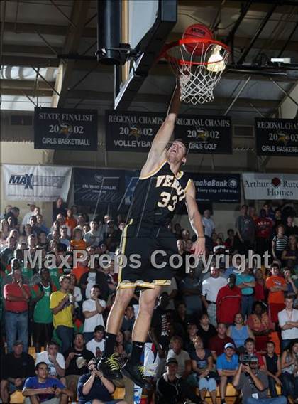 Thumbnail 2 in Slam Dunk Contest (City of Palms Classic) photogallery.