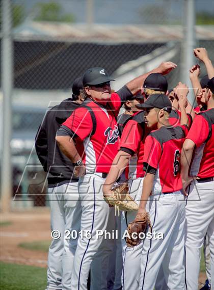 Thumbnail 3 in Alhambra Moors vs Sierra Vista Dons photogallery.