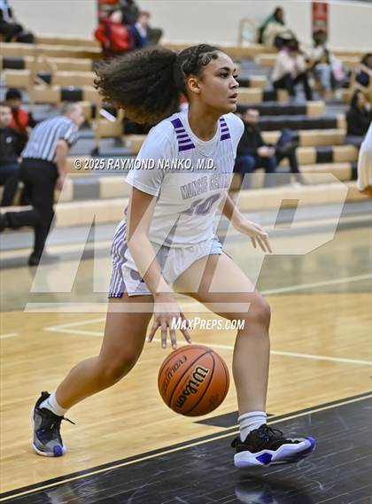 Thumbnail 3 in Anderson vs. Muncie Central (IHSAA 4A Section 10 First Round)  photogallery.