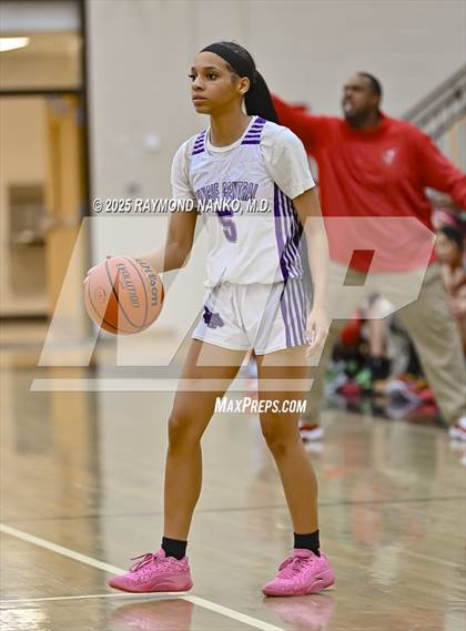 Thumbnail 2 in Anderson vs. Muncie Central (IHSAA 4A Section 10 First Round)  photogallery.