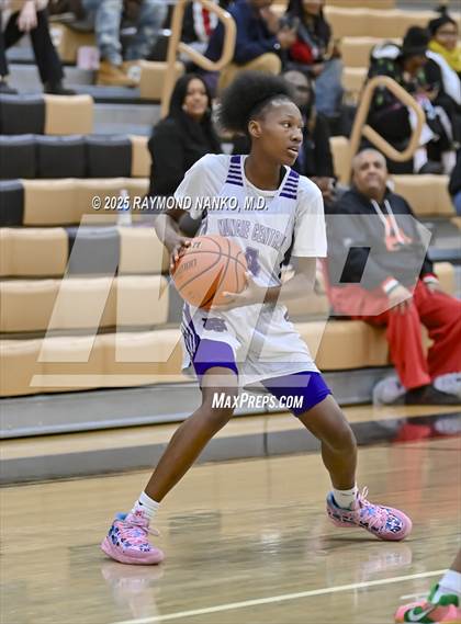 Thumbnail 2 in Anderson vs. Muncie Central (IHSAA 4A Section 10 First Round)  photogallery.