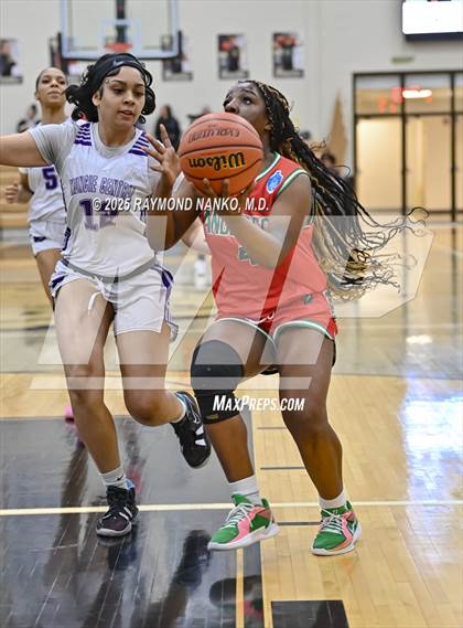 Thumbnail 1 in Anderson vs. Muncie Central (IHSAA 4A Section 10 First Round)  photogallery.