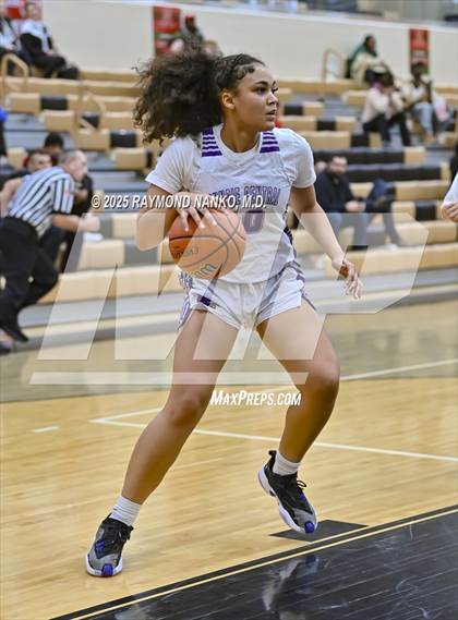 Thumbnail 1 in Anderson vs. Muncie Central (IHSAA 4A Section 10 First Round)  photogallery.