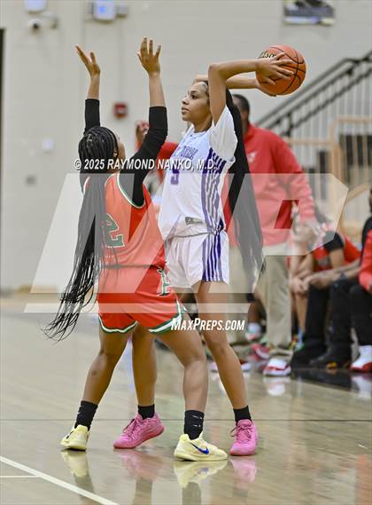 Thumbnail 3 in Anderson vs. Muncie Central (IHSAA 4A Section 10 First Round)  photogallery.