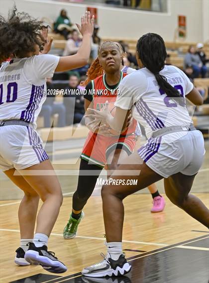 Thumbnail 3 in Anderson vs. Muncie Central (IHSAA 4A Section 10 First Round)  photogallery.