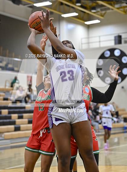 Thumbnail 3 in Anderson vs. Muncie Central (IHSAA 4A Section 10 First Round)  photogallery.