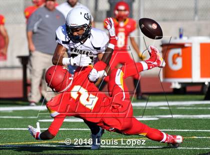 Thumbnail 3 in JV: Cathedral Catholic vs. Central Catholic photogallery.