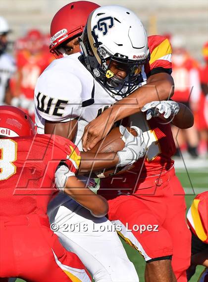 Thumbnail 3 in JV: Cathedral Catholic vs. Central Catholic photogallery.