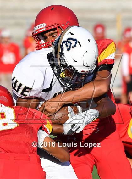 Thumbnail 2 in JV: Cathedral Catholic vs. Central Catholic photogallery.