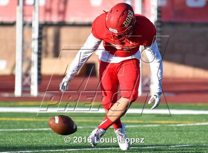 Thumbnail 2 in JV: Cathedral Catholic vs. Central Catholic photogallery.