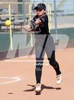 Photo from the gallery "Red Mountain @ Horizon"