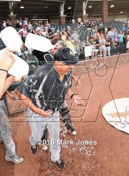Thumbnail 1 in Apache Junction vs. Joy Christian (AIA D4 Final Awards Photos) photogallery.