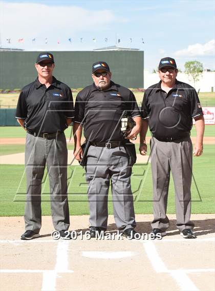 Thumbnail 3 in Apache Junction vs. Joy Christian (AIA D4 Final Awards Photos) photogallery.