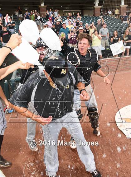 Thumbnail 2 in Apache Junction vs. Joy Christian (AIA D4 Final Awards Photos) photogallery.