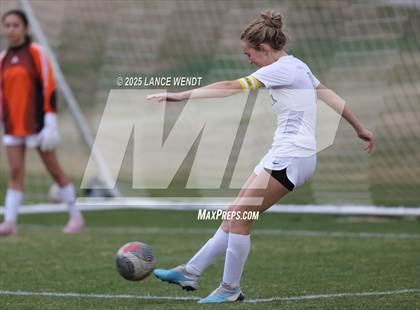 Thumbnail 1 in Bear Creek @ Standley Lake photogallery.
