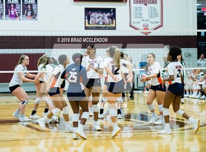 Thumbnail 2 in Sachse vs Propser (UIL 6A Region 2 Regional Quarterfinals) photogallery.