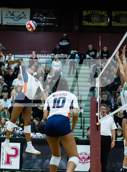 Thumbnail 3 in Sachse vs Propser (UIL 6A Region 2 Regional Quarterfinals) photogallery.