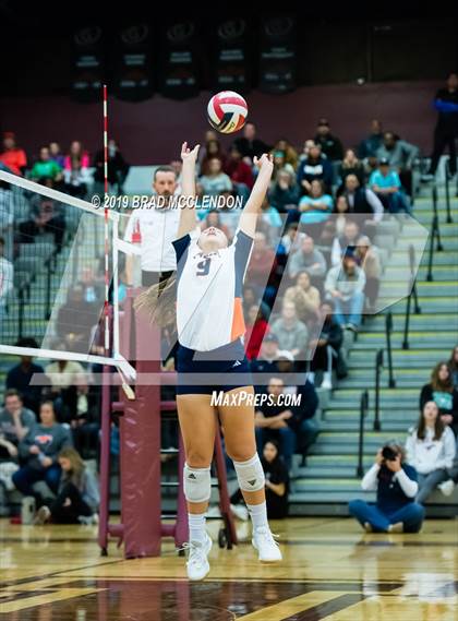 Thumbnail 2 in Sachse vs Propser (UIL 6A Region 2 Regional Quarterfinals) photogallery.