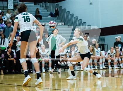 Thumbnail 2 in Sachse vs Propser (UIL 6A Region 2 Regional Quarterfinals) photogallery.