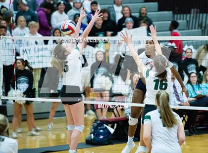 Thumbnail 3 in Sachse vs Propser (UIL 6A Region 2 Regional Quarterfinals) photogallery.