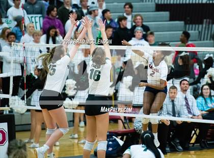 Thumbnail 2 in Sachse vs Propser (UIL 6A Region 2 Regional Quarterfinals) photogallery.