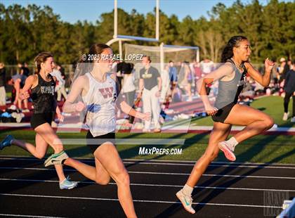 Thumbnail 1 in Dog Pound Invitational (300M Hurdles) photogallery.