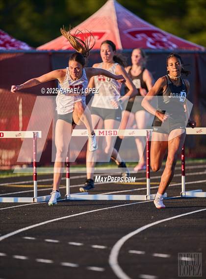 Thumbnail 3 in Dog Pound Invitational (300M Hurdles) photogallery.
