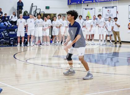 Thumbnail 2 in Loyola @ El Segundo photogallery.