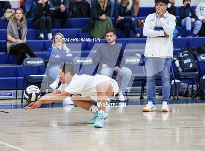 Thumbnail 3 in Loyola @ El Segundo photogallery.